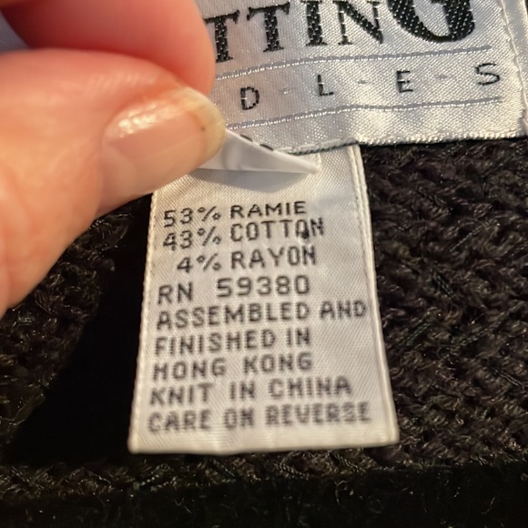 Knitting Needles Sequin Long Sleeve Jacket Black size M hook eye closure - Picture 7 of 7